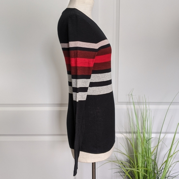 360 Sweater Knit Crew Neck Long Sleeve Striped Fitted Black Red White M NWT - Picture 7 of 12